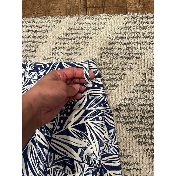 J.Mclaughlin Printed Leaves Jeans Size 6 - Picture 13 of 14